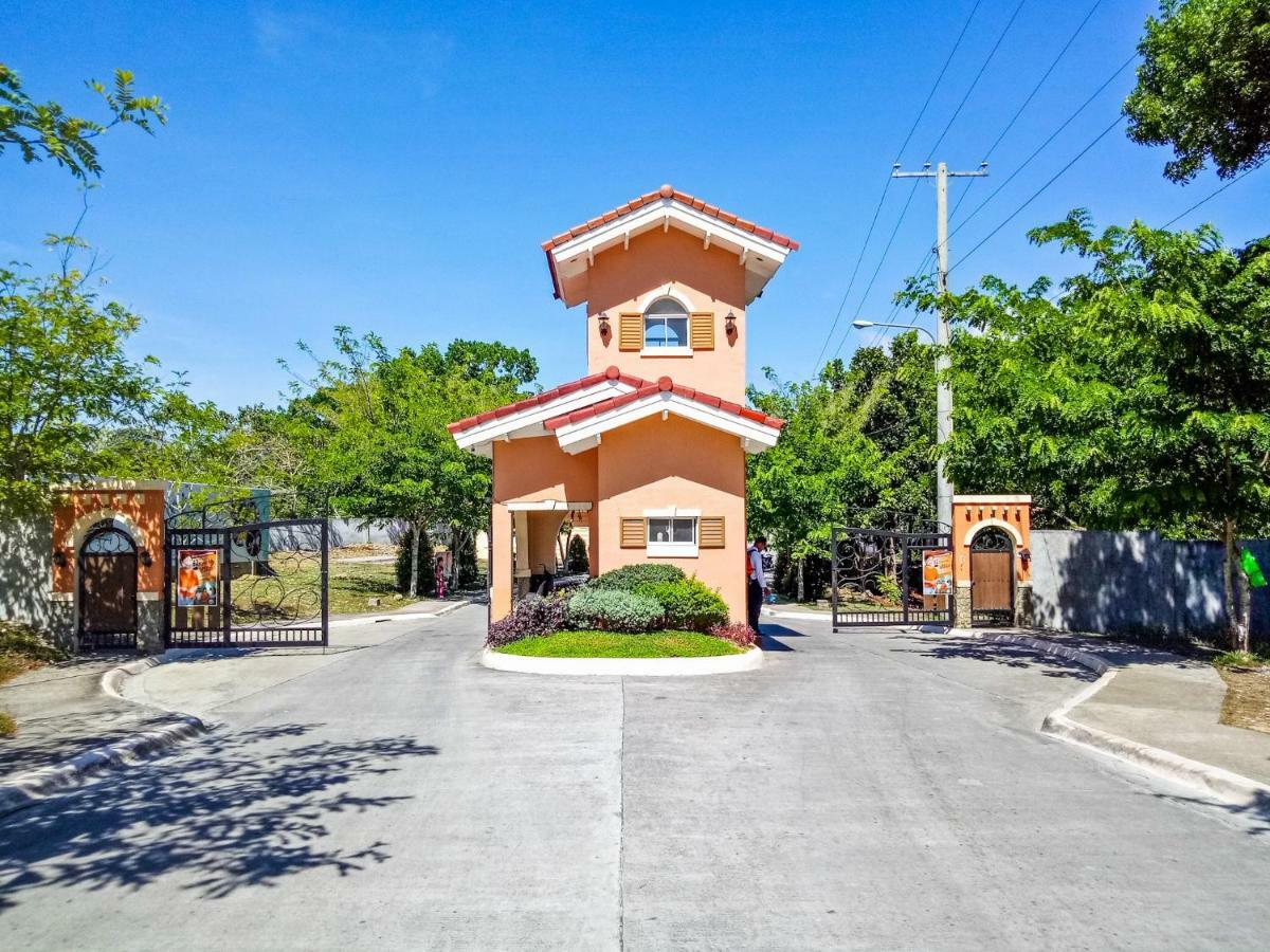 Hillview Apt W/ Pool Access - Free Wifi 塔比拉兰 外观 照片